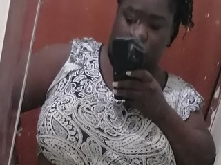 People Call Me Emmau And I'm A Sex Webcam Attractive Lady, I'm 23