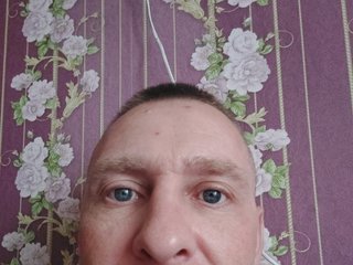 I Am A Blonde! My Age Is 39 Yrs Old