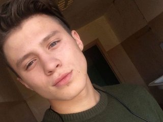 I'm 18 Years Of Age And I Am Named DeanMiln