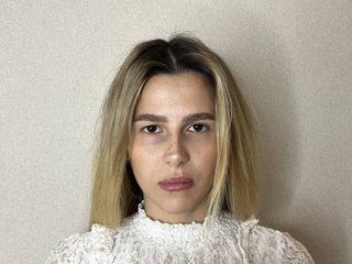 I'm 18 Years Old And A Sex Cam Sexy Honey Is What I Am, At BongaCams People Call Me BrendaTaylo