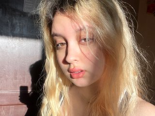 I Am A Blonde, I'm 18, At BongaCams I'm Named Cute-stesha