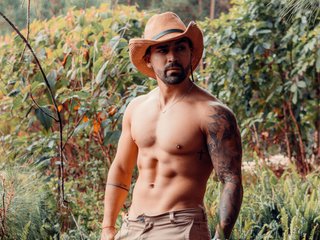 I'm 25 Yrs Old And My Model Name Is Mikejhons1