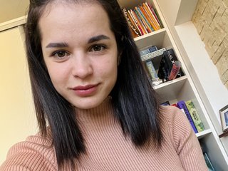 I Am A Brunette, My BongaCams Model Name Is Lillian-A