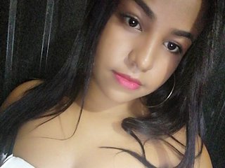 A Cam Beautiful Babe Is What I Am And I'm 22 Years Of Age