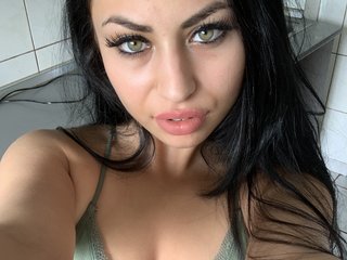 18 Is My Age! My Name Is YourBestMiss