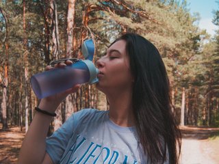 I'm A Camming Sexy Female, I Am A Brunette And I Am Named AmelliFox