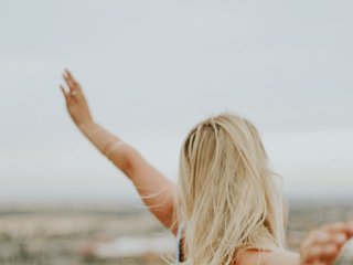 I'm A Live Cam Beautiful Lady And I Am A Blonde! I'm 18