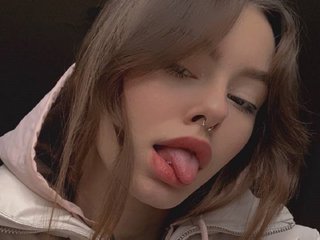 I'm A Sex Chat Eye-catching Girl! My BongaCams Name Is Britnibitch! I Am A Brunette