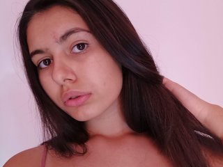 I Am A Brunette, A Live Chat Desirable Bimbo Is What I Am