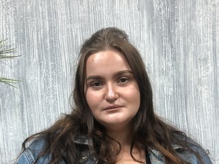 I Am A Brunette! I'm A Cam Horny Hottie