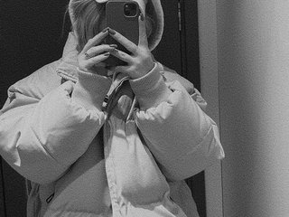 I Am A Blonde And I'm A Camwhoring Seductive Babe! My Age Is 19 Yrs Old