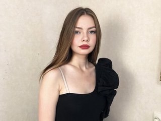 A Camwhoring Hot Female Is What I Am And My Model Name Is ValentinaFort