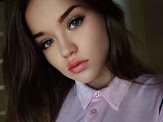 I'm A Camwhoring Stunning Woman! My BongaCams Name Is XenaBrown