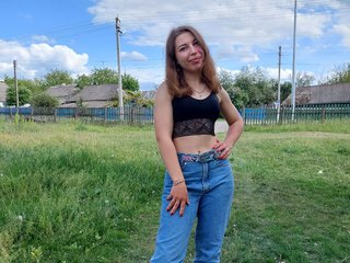 I Am A Blonde! I'm 21 Years Of Age, At BongaCams People Call Me YourBannyy