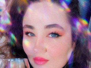 I Am A Brunette! At BongaCams People Call Me CrystalRose7