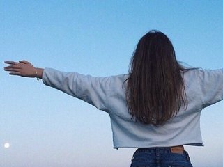 At BongaCams People Call Me Derzkaya, My Age Is 18 Yrs Old! I'm A Sex Chat Eye-catching Girl