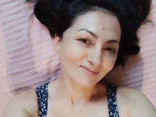 I Am Named Irisha6800, A Live Cam Desirable Female Is What I Am