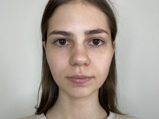I'm A Sex Cam Seductive Bimbo! I'm 18 Years Old