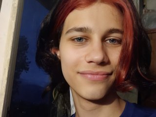 I Am Named Alien4, I Am A Brunette