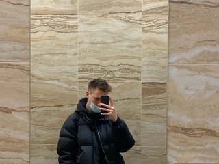 My Name Is AlexDimooon! I Am A Blonde