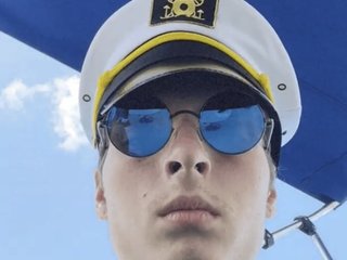 My Name Is Curlytoptimmy, My Age Is 19 Years Old