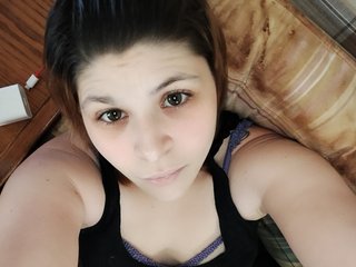People Call Me Sexymom12, I Am A Brunette! I'm 27 Yrs Old