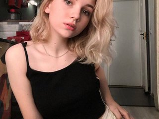 I'm A Sex Webcam Dreamy Female! I Live In Hogwards And My Name Is KathrynColli