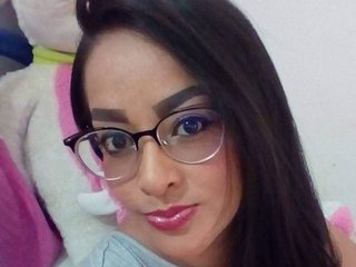 I Am A Brunette! I'm 30, I'm A Sex Chat Sensual Lady