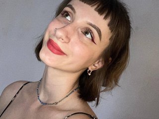 A Cam Suave Female Is What I Am! I'm 18 Years Old