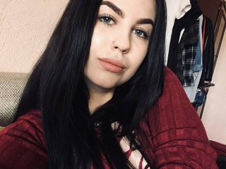 I Am A Brunette, A Live Webcam Pretty Gal Is What I Am