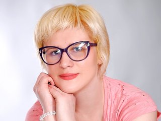 I Am A Blonde! At BongaCams I'm Named Ariellacandy