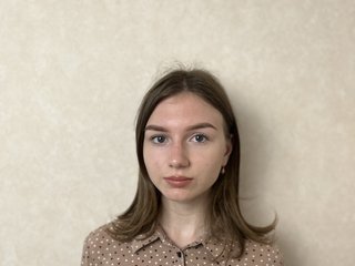 I Am A Brunette! People Call Me CynthiaLee, I'm A Sex Chat Provocative Bimbo