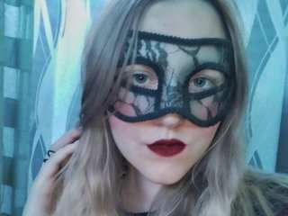 I Am Named Marnie24, I Am A Blonde
