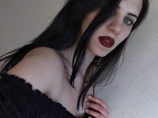 I Am A Brunette And A Live Webcam Horny Female Is What I Am 2