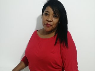 A Sex Cam Charming Lady Is What I Am! My Age Is 43 Years Old! At BongaCams People Call Me VenusQueen69