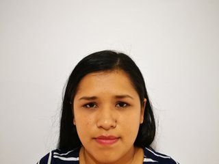 I Am A Brunette And A Camwhoring Sexy Chick Is What I Am