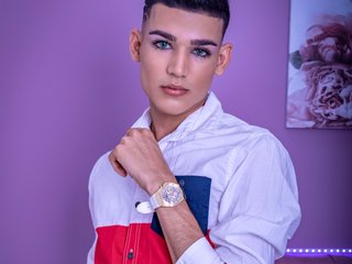I Am From Medellin And I'm 21