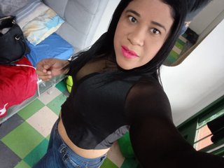 I'm 38 Years Of Age! A Live Chat Sensual Sweet Thing Is What I Am