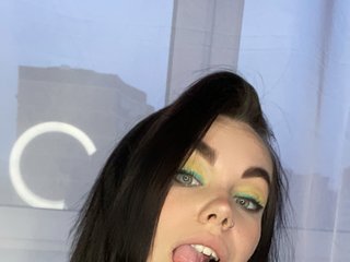 At BongaCams People Call Me Dragonsmommy! I'm A Camming Sensual Babe, I Am A Blonde