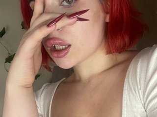 I Am A Redhead And A Camming Delectable Girl Is What I Am