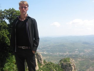 People Call Me Mokus-0, I'm 30 Yrs Old! I Am A Blonde