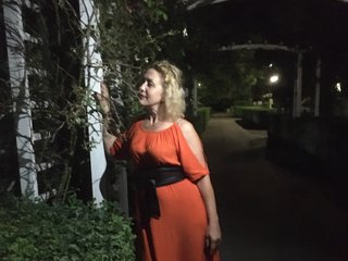 I'm A Sex Chat Appealing Honey And I'm 39 Years Old, My Model Name Is Angel-Devil
