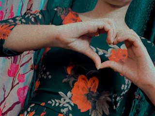 I'm 26 Years Old And I'm A Sex Chat Alluring Girl! I Am A Brunette