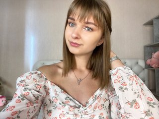 My Name Is KarenFigueri And A Live Chat Stunning Babe Is What I Am, I Am A Brunette
