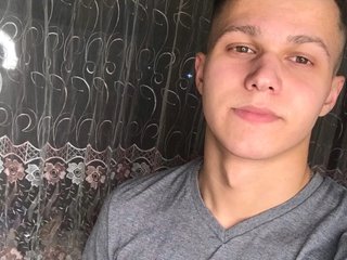My Model Name Is Alex-Brayton And I'm 22