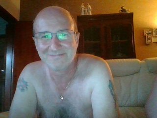 I Am A Brunette! I'm 51 Years Of Age 2