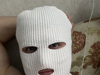 I Am A Brunette, I'm 27 Years Old! I Am Named Medd27