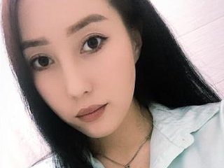 I'm A Camming Graceful Bimbo! I Am A Brunette