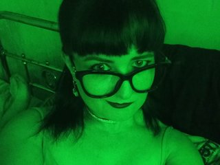 I Am A Brunette, I'm 32! My BongaCams Name Is Sueta-l