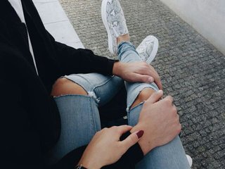 A Cam Alluring 2some Is What We Are! We Are Brunette! 35 Is Our Age